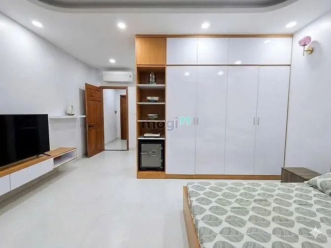 Chính Chủ Gửi Bán Gấp Nhà Mới Rất Đẹp 5 Tầng, 80M2, Ngay Trần Não, Q.2