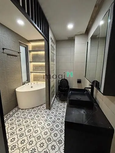 Giáp Sân Bay Ga T3 Hoang Hoa Thám Tân Bình-50M2 3Tỷ560-Vị Trí Siêu Vip