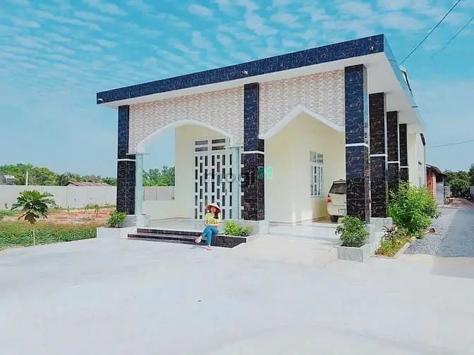 Bán Đất Tây Ninh, 200M Thổ Cư, Gần Chợ, Có Vườn Cây Ăn Trái