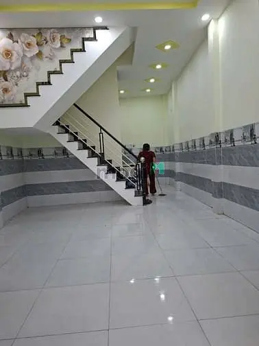 🏡 Cho Thuê Nhà Nguyên Căn Phạm Văn Chí Quận 6, 12 Triệu