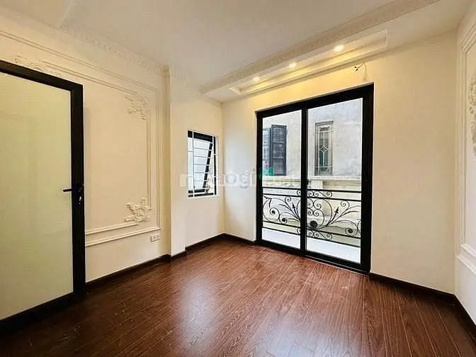 Bán Gấp Nhà Mp Nguyễn Công Hoan, Giá 61 Tỷ, Hơn 100M2, Kd Lớn