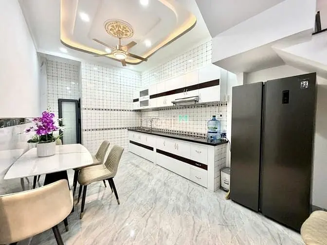 Bán Nhà Hxh Lê Lợi, Gò Vấp - Giáp Bình Thạnh - 48M2 - 4 Tầng - Chỉ 8.2