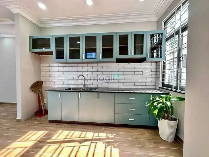 Nhà Vuông Vức Hxh Phạm Văn Hai, P.2, Q.tb, Giá 2,540Tr(Tl) 4.8X7,7M