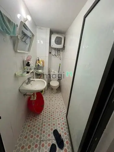 Nhà Cầu Giấy-Nội Thất Đẹp- 31M -4Tầng -Ngõ Nông,Thoáng -11 Tỷ-Gần Phố.
