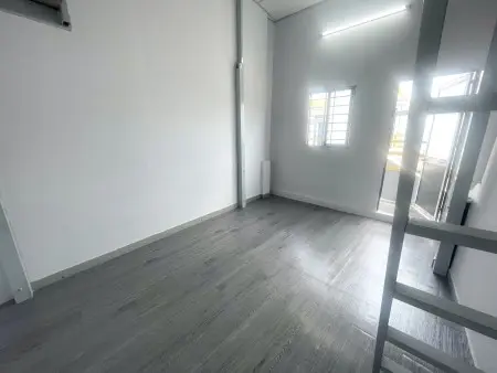 Ban Công, Có Gác Ngay Lê Đức Thọ, Đang Giảm Giá Sâu Trong Tháng 5