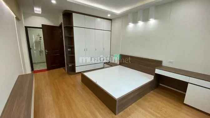 Cần Bán Nhà Ngõ Đông Thiên, Giá 15.5 Tỷ, Hơn 50M2X6T, Thang Máy