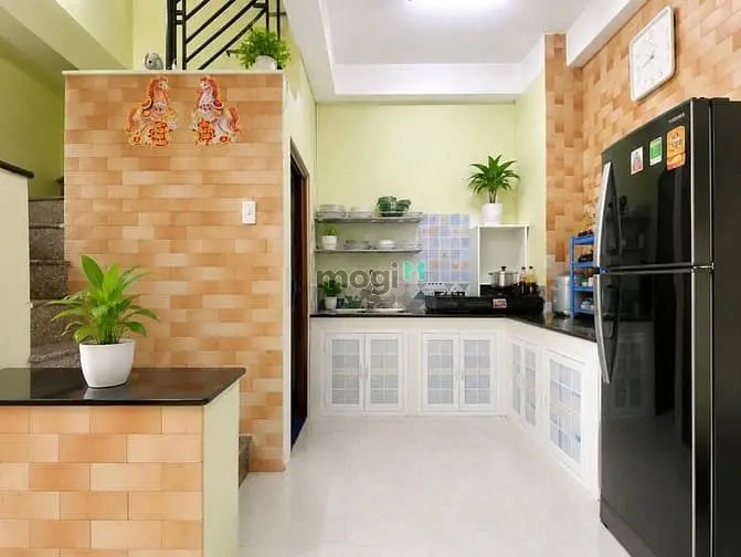 🌈Q.4-Hoàng Diệu-Diện Tích: 22,4M²-2Pn To,3Wc-Trệt + 2 Lâu-Giá:2 Tỷ990