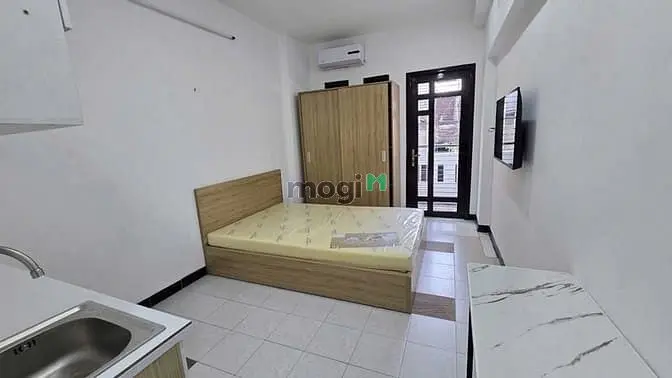 Chdv 4 Tầng Thang Máy - 52M2 - Hxh - Chỉ Hơn 9 Tỷ