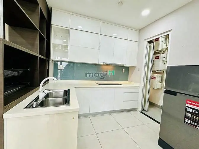 Bán Gấp Căn Hộ Xi Grand Court - Q.10 - 3Pn Rộng 96M² - Sổ Hồng Riêng
