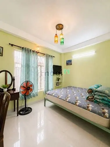 🌈Q.4-Hoàng Diệu-Diện Tích: 22,4M²-2Pn To,3Wc-Trệt + 2 Lâu-Giá:2 Tỷ990
