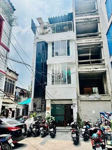 🌟Cho Thuê Nhà - Nguyễn Bỉnh Khiêm, Quận 1 (Dt 5X10 - 4 Tầng)🌟