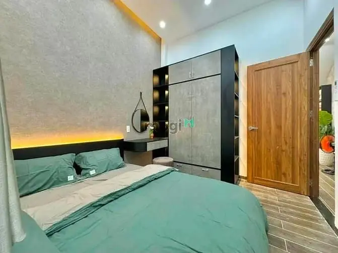 Gần Trường Đh Kinh Tế Nhà Đường Hòa Hảo,Q10-1 Trệt 2 Lầu 3Pn 3Wc-Dt:26