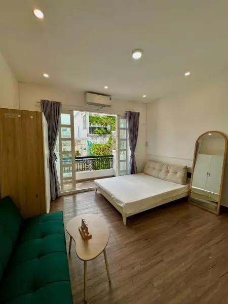 Căn Studio Full Mới 99% Full Nội Thất , Gần Cv Lê Văn Tám , Cv Gia Định