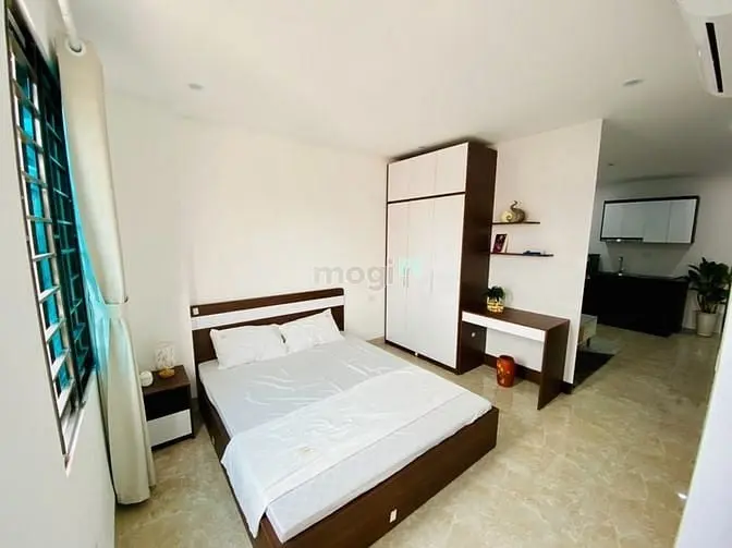 1N1K Cao Cấp Mặt Phố Thái Hà *Thang Máy - Full Đồ -Ban Công -Mới 100%*
