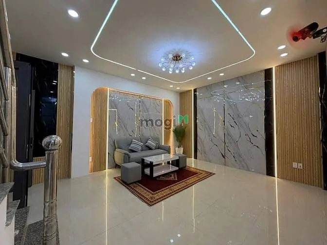 🔥 Nhà Mới Đẹp - Trung Tâm Quận 5 - Chỉ 2 Tỷ 500 🔥 📍 Vị Trí Vàng: Ng