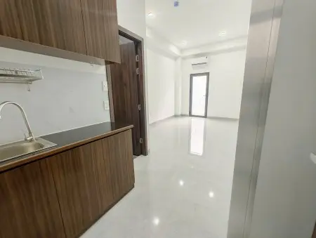 Mới Hoàn Thiện Trọ Studio Sẵn Máy Lạnh, Kệ Bếp, Ban Công Thoáng Mát