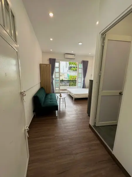 Căn Studio Full Mới 99% Full Nội Thất , Gần Cv Lê Văn Tám , Cv Gia Định