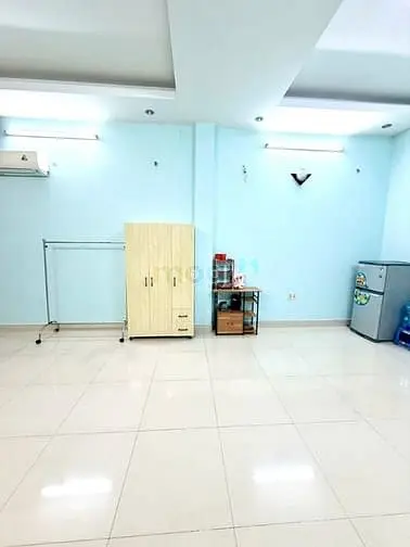 Trọ 1Pn 40M2 - Ban Công - Wc Riêng - Quận 2 - Gía 4Tr