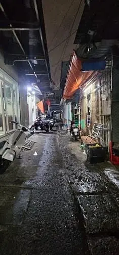 Bán Nhà Trong Lòng Chợ Hoàng Ngọc Phách Tân Phú