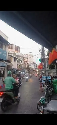 Chính Chủ Bán Nhà Gần Sân Bay Tsn, Sổ Hồng Riêng, Giá Tốt