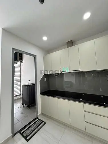 Chung Cư Satra Eximland Căn 95M2,2P Ngủ,Nội Thất,17Tr/Th