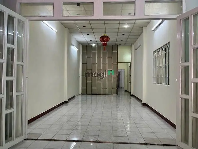 Cho Thuê Nhà Mặt Tiền Nguyên Căn