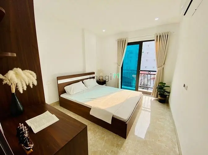 1N1K Cao Cấp Mặt Phố Tây Sơn *Thang Máy - Full Đồ -Ban Công -Mới 100%*