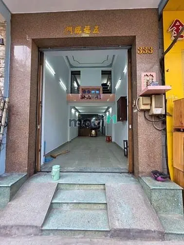 Cho Thuê Nhà Mặt Tiền Nguyễn Chí Thanh P.12 Quận 5