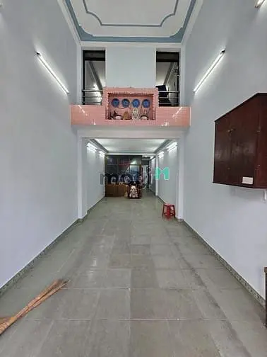 Cho Thuê Nhà Mặt Tiền Nguyễn Chí Thanh P.12 Quận 5