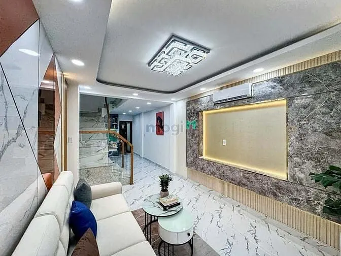 Nhà Đẹp Ngay Phan Đăng Lưu • 4 Tầng • 6Pn• Chỉ 6,8 Tỷ
