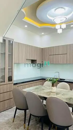 Giảm Mạnh Nhà Đẹp Tạ Uyên Q.11 41M2 3Pn 4Wc Vào Ở Ngay