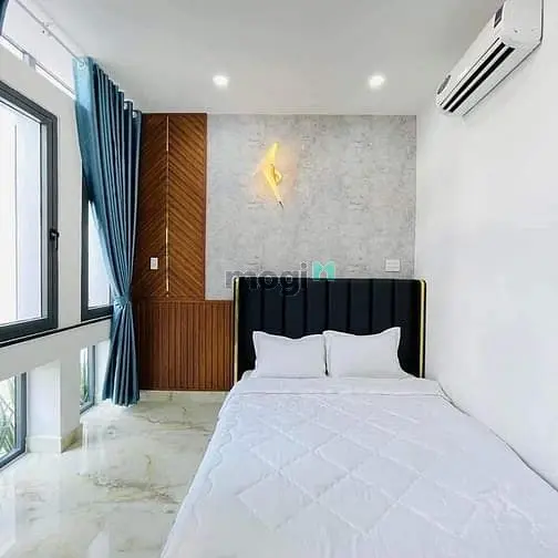 Nhà Hẻm Xe Hơi Đào Duy Từ 4,4Mx9,2M 3Pn 3Wc Có Sân Thượng Thoáng Mát