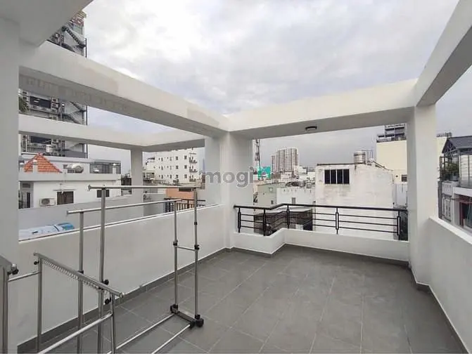 Mặt Tiền Phú Nhuận - 5 Tầng 40M2 - Dòng Tiền 30Tr/Th