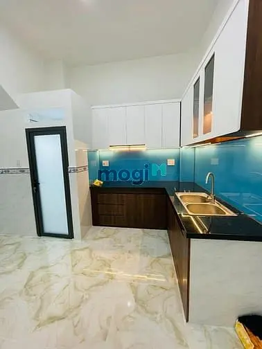 Chốt Ngay Nhà Đẹp Nguyễn Kiệm 3,7Mx11M 4Pn 4Wc Hẻm Rộng 5M