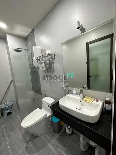 Nhà Hẻm Xe Hơi Hoàng Sa Q. Phú Nhuận 47,5M2 4Pn 4Wc