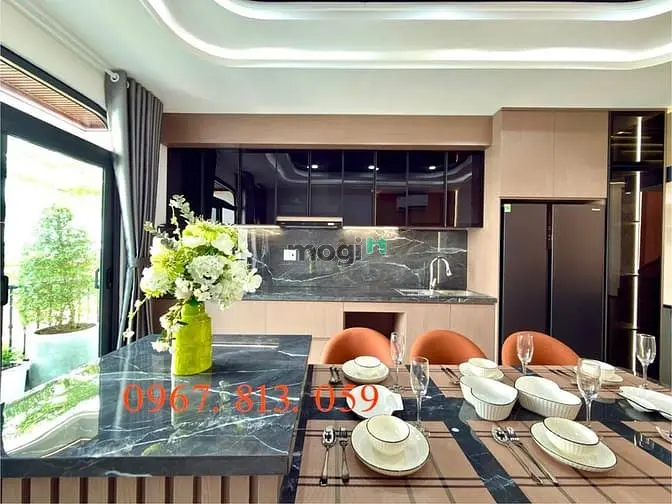 Nhà Bên Trường Trần Cao Vân Và Cđ Điện Lực, Dt:4X15M, Lửng, 3 Lầu, 4Pn