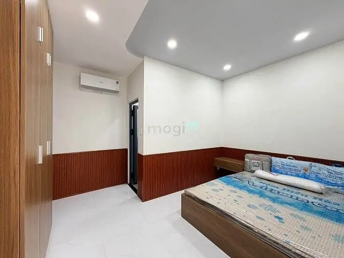Bán Nhà Hàng Xanh- Dt 58M2 - Nhà 2 Tầng Vô Ở Ngay. Chào 4,8 Tỷ Tl