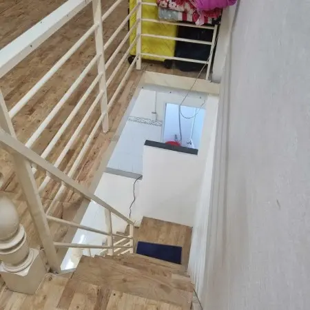Cho Thuê Nhà Nguyên Căn Quận 1 Gần Phan Xích Long