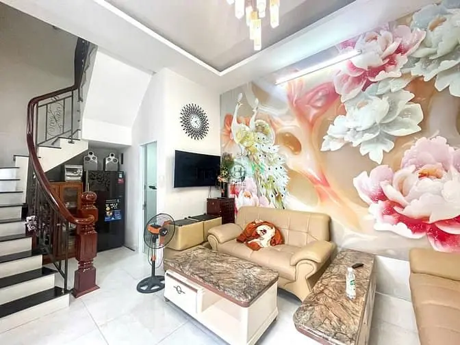 Cho Thuê Nhà Nguyên Căn Mawt Tiền 4 Tầng 2 Phòng Ngủ Nam Nha Trang 10M