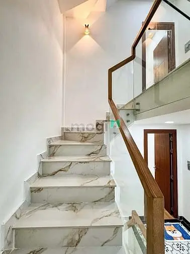 Nhà Đẹp Ngay Phan Đăng Lưu • 4 Tầng • 6Pn• Chỉ 6,8 Tỷ