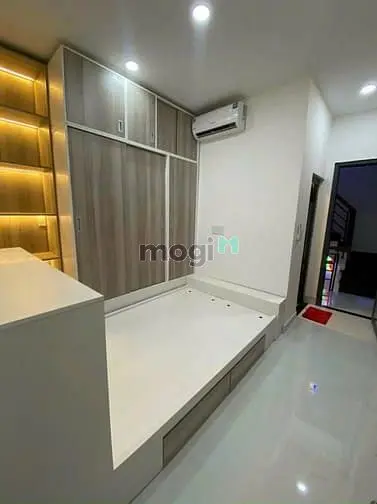 Bán Nhà Nguyễn Văn Luông 21M2 2Pn 2Wc Có Sổ Hồng Riêng, Vài Ở Ngay