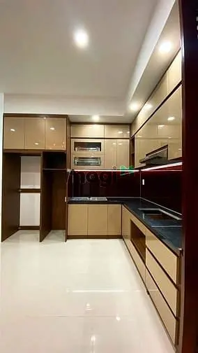 Nhà Hẻm Xe Hơi Công Chúa Ngọc Hân 4,7Mx9M 3Pn 4Wc Có Shr