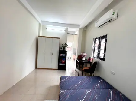 Cho Thuê Căn Hộ Studio Siêu Đẹp Cửa Sổ Thoáng Ngay Trần Thái Tông, Xuân Thuỷ, Cầu Giấy