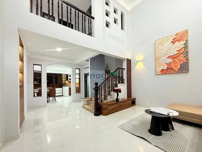 Phú Nhuận- Nhà Đẹp 4 Tầng – Ngang 5M 💰 11.7Tỷ