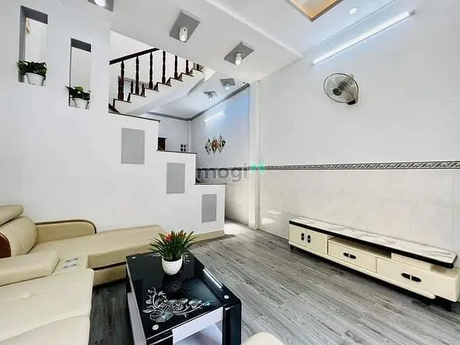 Nhà Hẻm Xe Hơi Bùi Đình Túy 4,8M X 9,5M 4Pn 4Wc