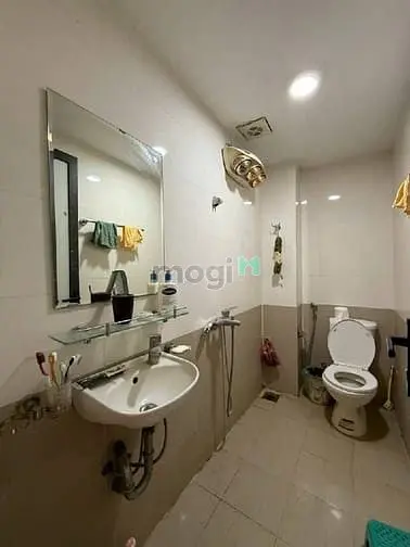 Bán Nhà Cổ Linh - Thạch Bàn. Dân Xây 4 Tầng X 40M -Ô Tô Đỗ Cửa