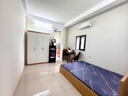 Cho Thuê Căn Hộ Studio Siêu Đẹp Cửa Sổ Thoáng Ngay Trần Thái Tông, Xuân Thuỷ, Cầu Giấy