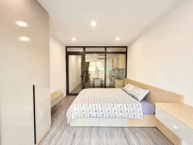Cho Thuê Căn Hộ Dịch Vụ Full Nội Thất Ngay Bạch Đằng - Hồng Hà