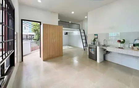 Phòng Mới Siêu Thoáng Ngay Hoàng Sa, Cầu Thị Nghè - Kế Bên Hàng Xanh