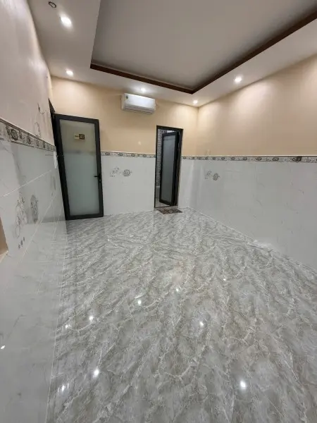 Phòng Trọ Mới_Nội Thất Cơ Bản, Máy Lạnh, Nước Nóng_Khóa Vân Tay_Giờ Giấc Tự Do